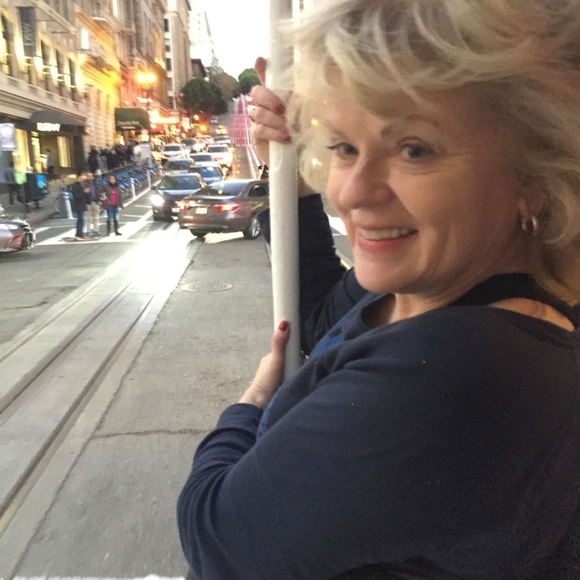 Meet your Posher, Kathy. - Picture 4 of 4